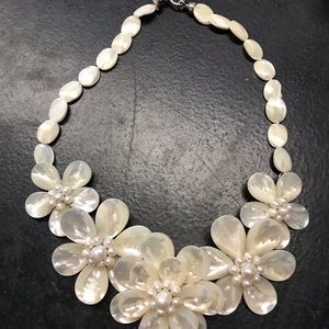 Beautiful floral shell necklace!